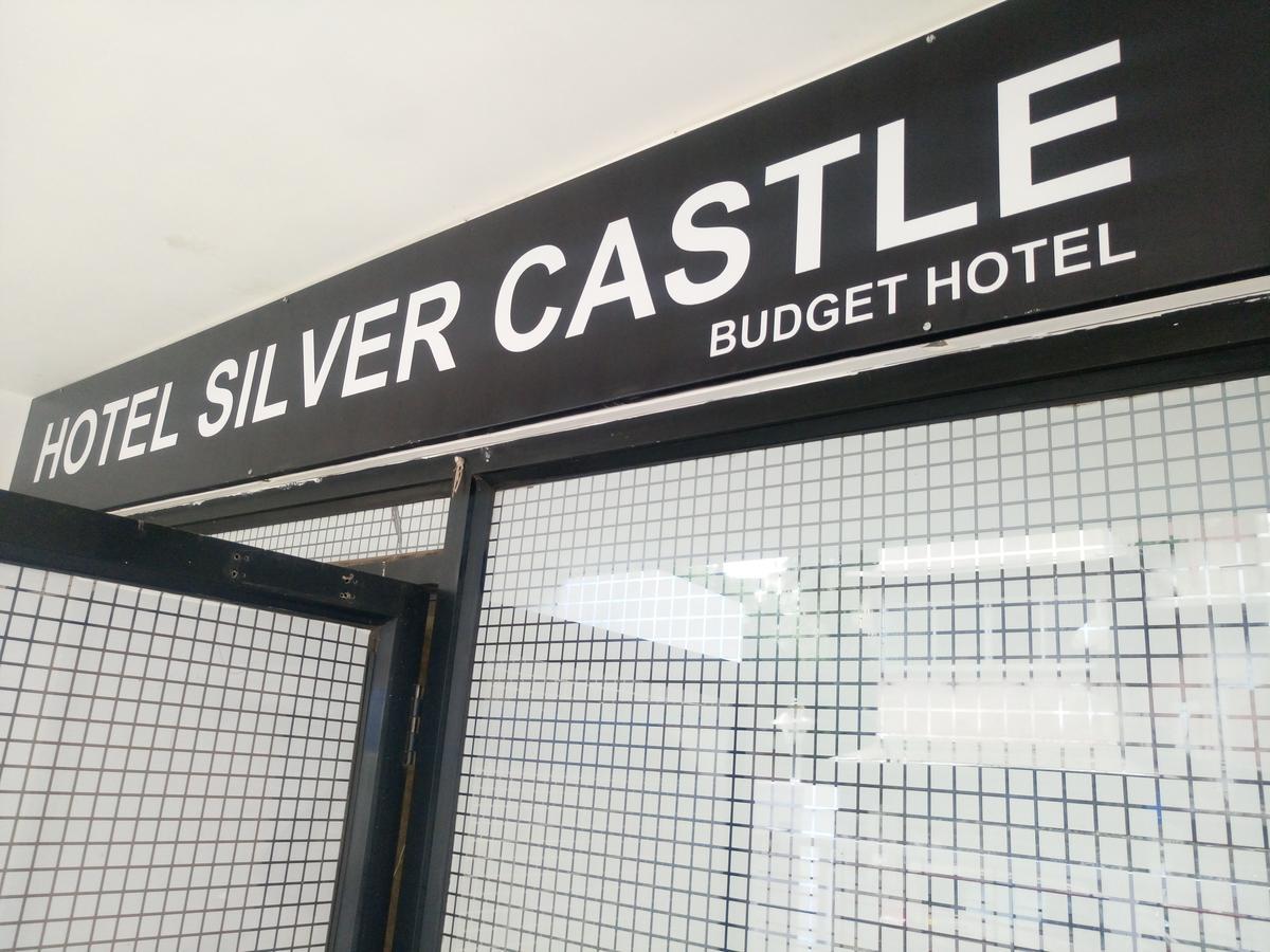 Hotel Silver Castle Bombay Eksteriør billede